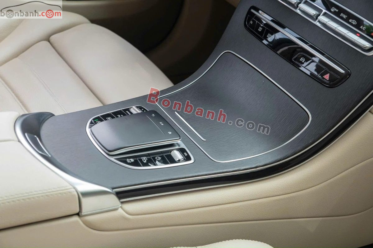 Mercedes Benz GLC 300 4Matic 2019