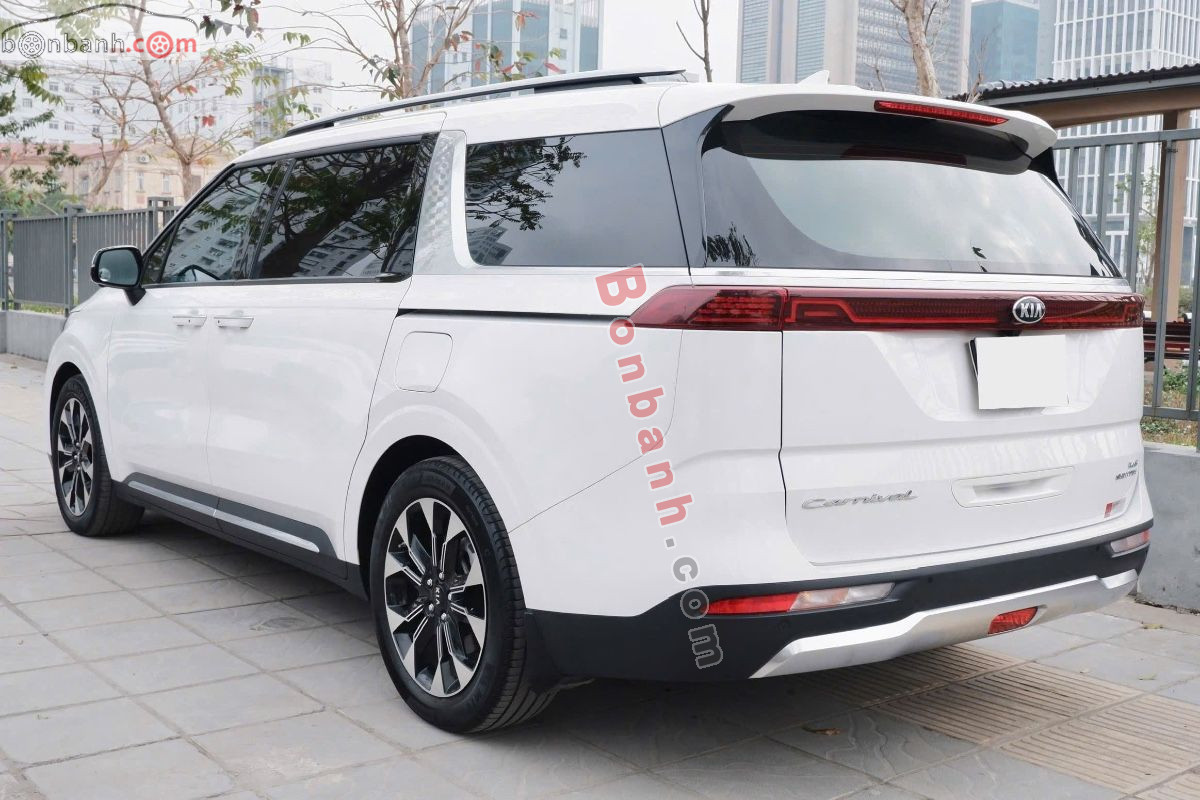 Xe Kia Carnival Signature 3.5G 2021