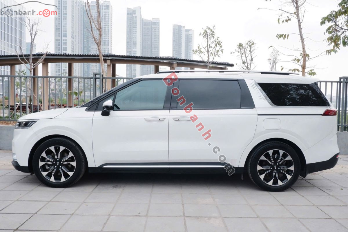Xe Kia Carnival Signature 3.5G 2021