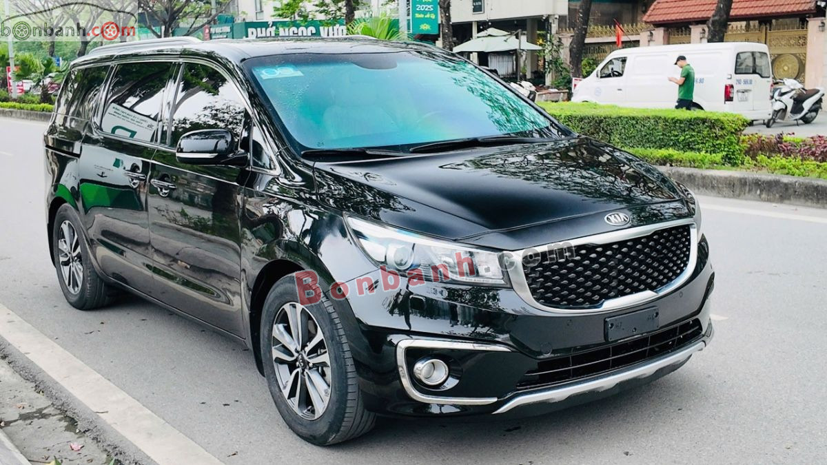 Xe Kia Sedona 2.2L DATH 2018