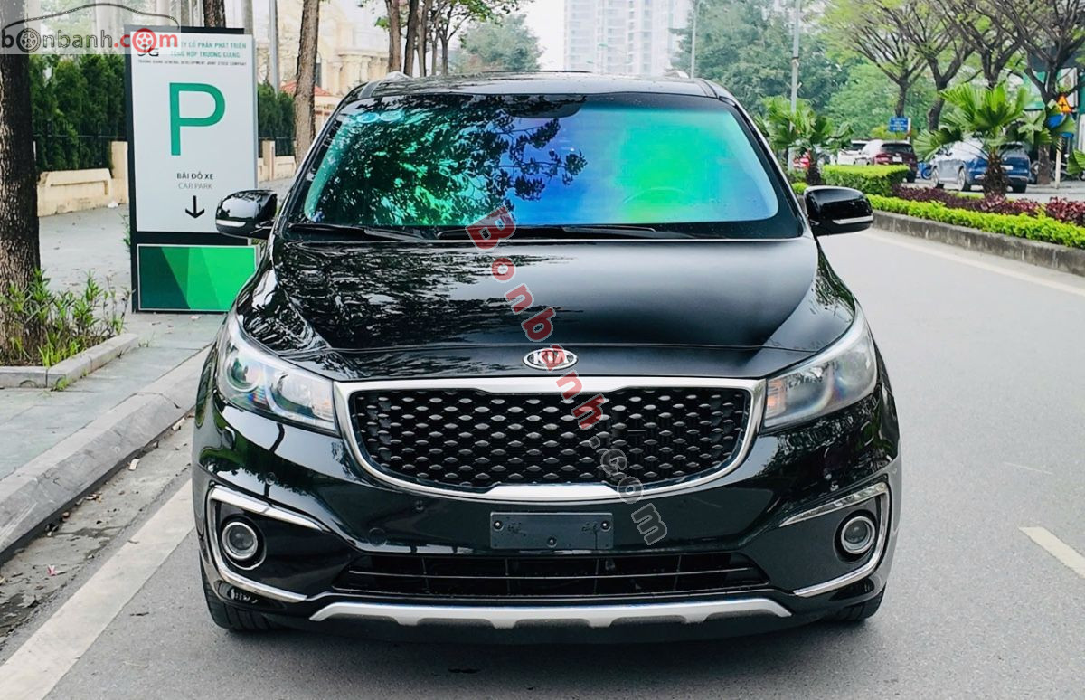 Xe Kia Sedona 2.2L DATH 2018