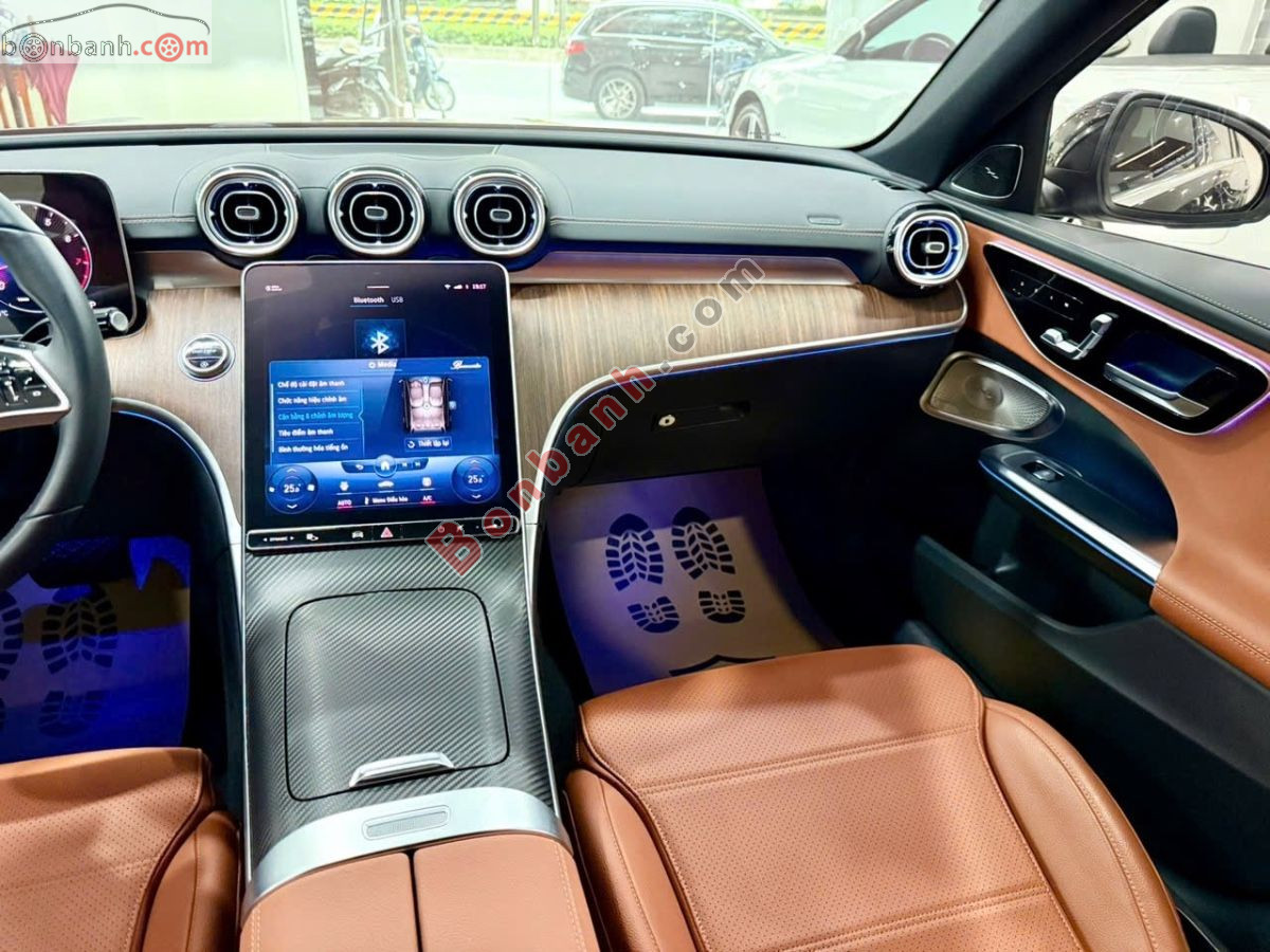 Xe Mercedes Benz C class C200 Avantgarde Plus 2022