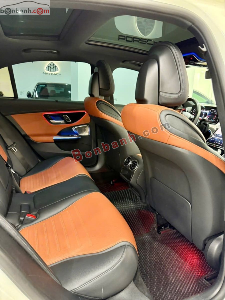 Xe Mercedes Benz C class C300 AMG 2022