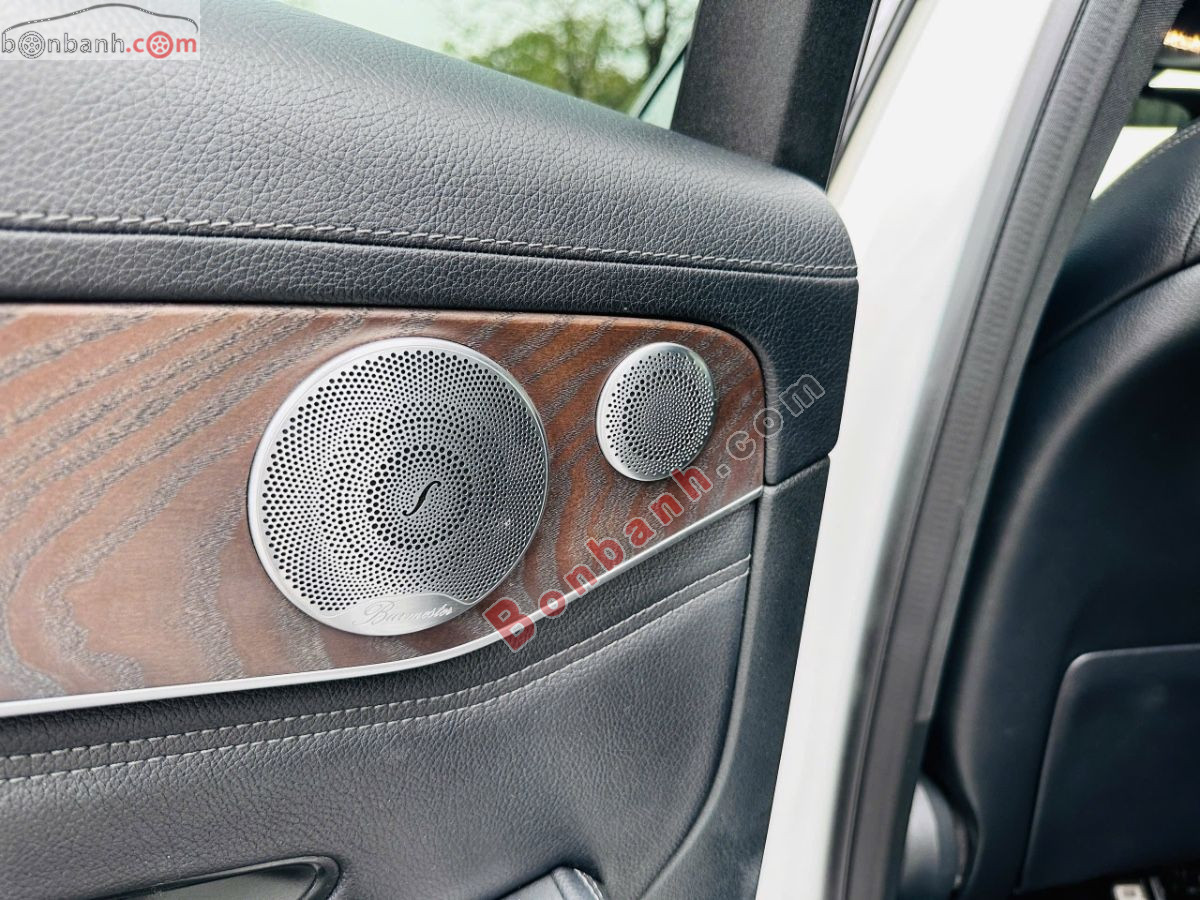 Xe Mercedes Benz GLC 200 4Matic 2019